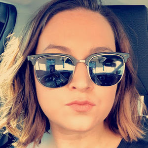 Meet your Posher, Nikki